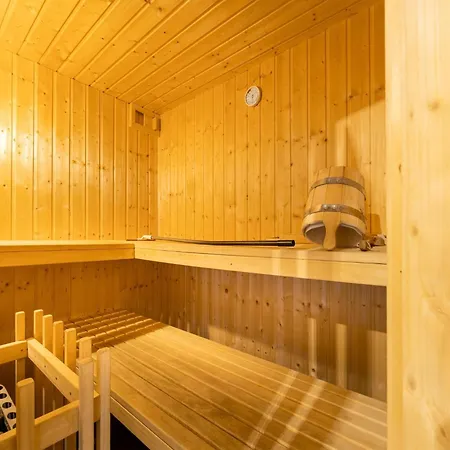 Holiday home Mirow, *